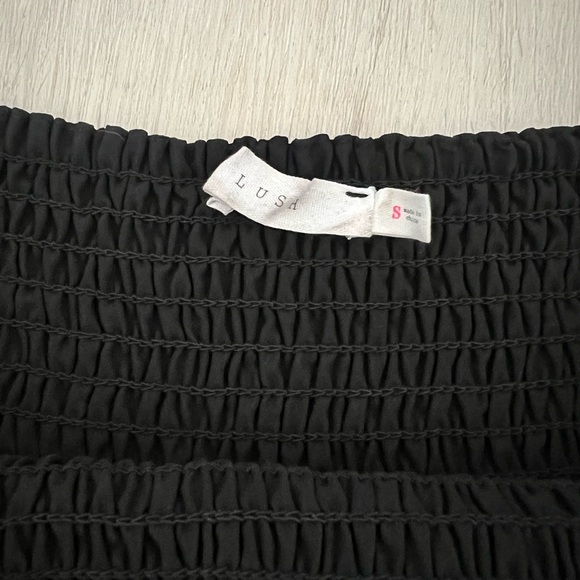 Lush Blouse - Picture 2 of 3